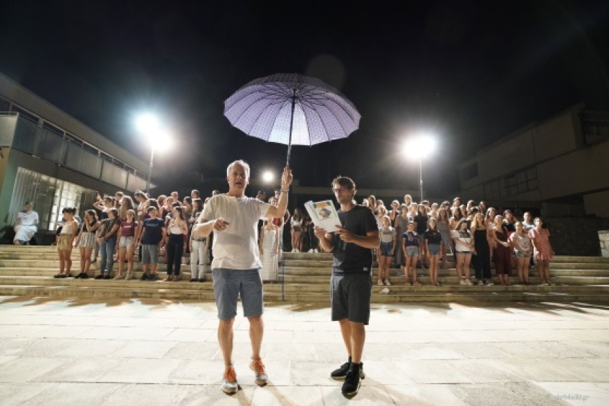 «Ο χιονάνθρωπος και το κορίτσι. Πόσο μεγάλο είναι ένα "πάντα"»; Στο Ωδείο Ηρώδου Αττικού 