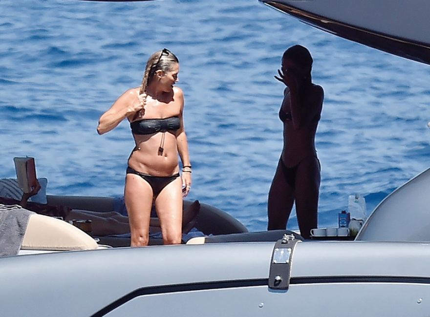 Top Models εν πλω: Viva la vida!