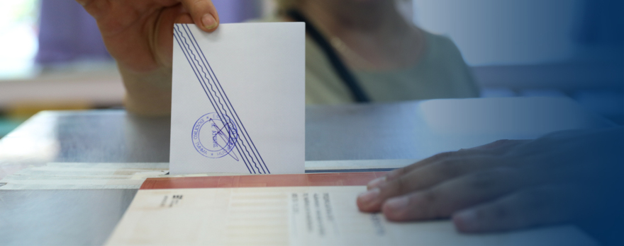 Όλα για τις κάλπες: Οι ημερομηνίες, τα γκάλοπ και τα ψηφοδέλτια