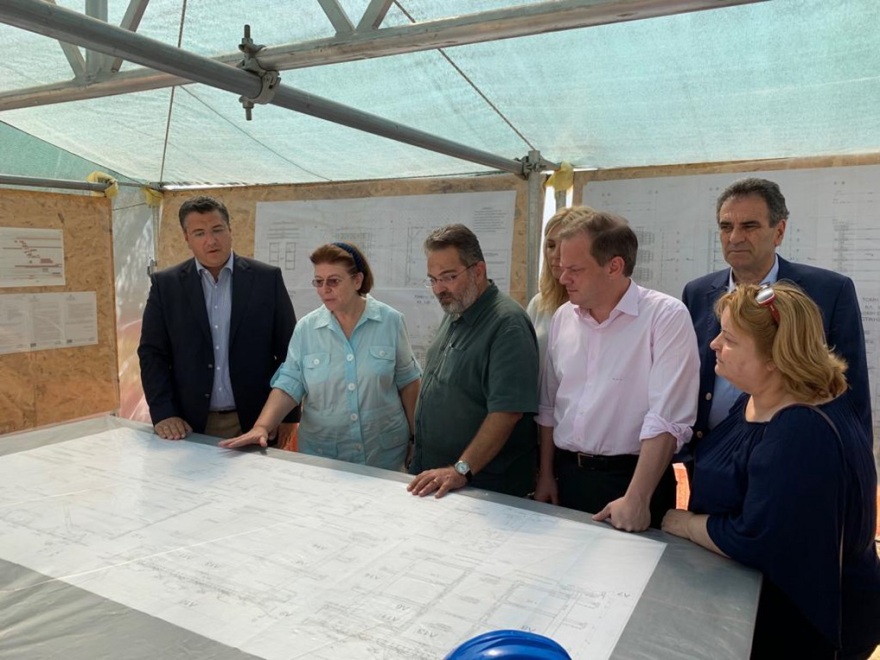 Αμφίπολη: «Τρέχουν» οι εργασίες για να αναδειχθεί το μνημείο