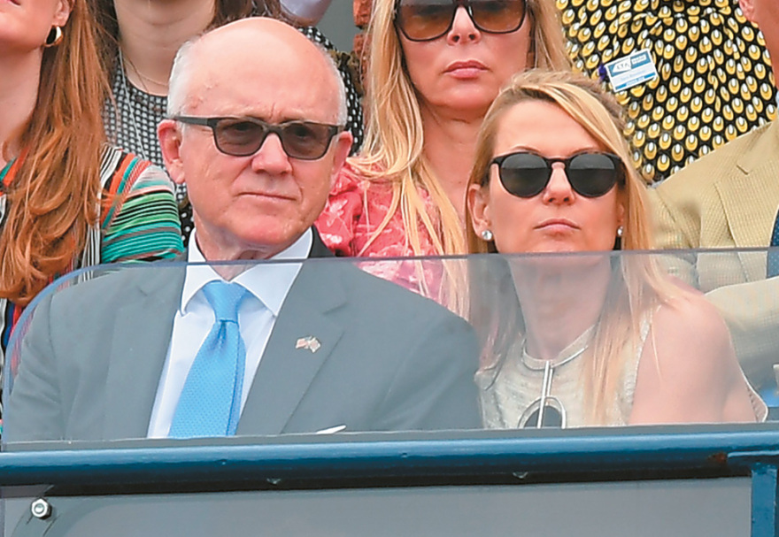 Johnson & Johnson: Η κατάρα της δυναστείας και το πρόστιμο των $572 εκατ.