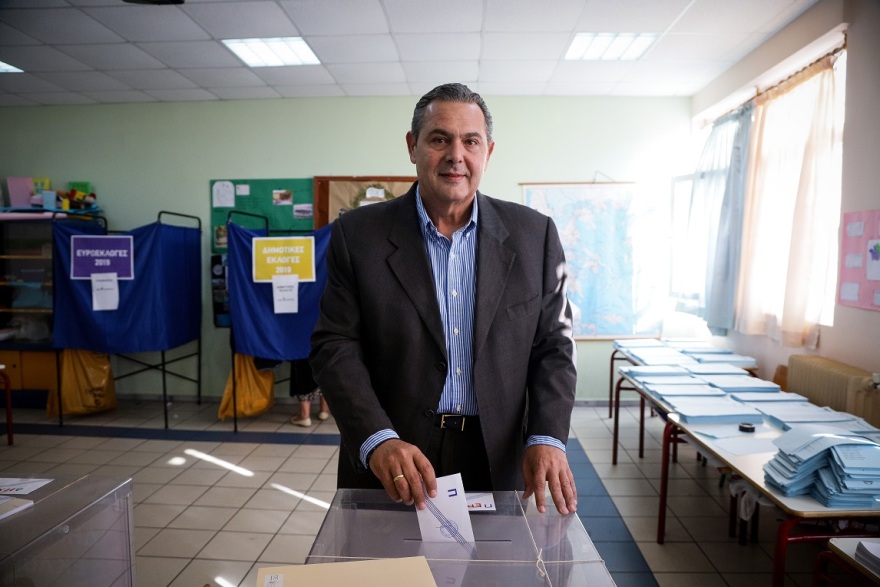 Ο Πάνος Καμμένος «αγνώριστος» και φανερά αδυνατισμένος