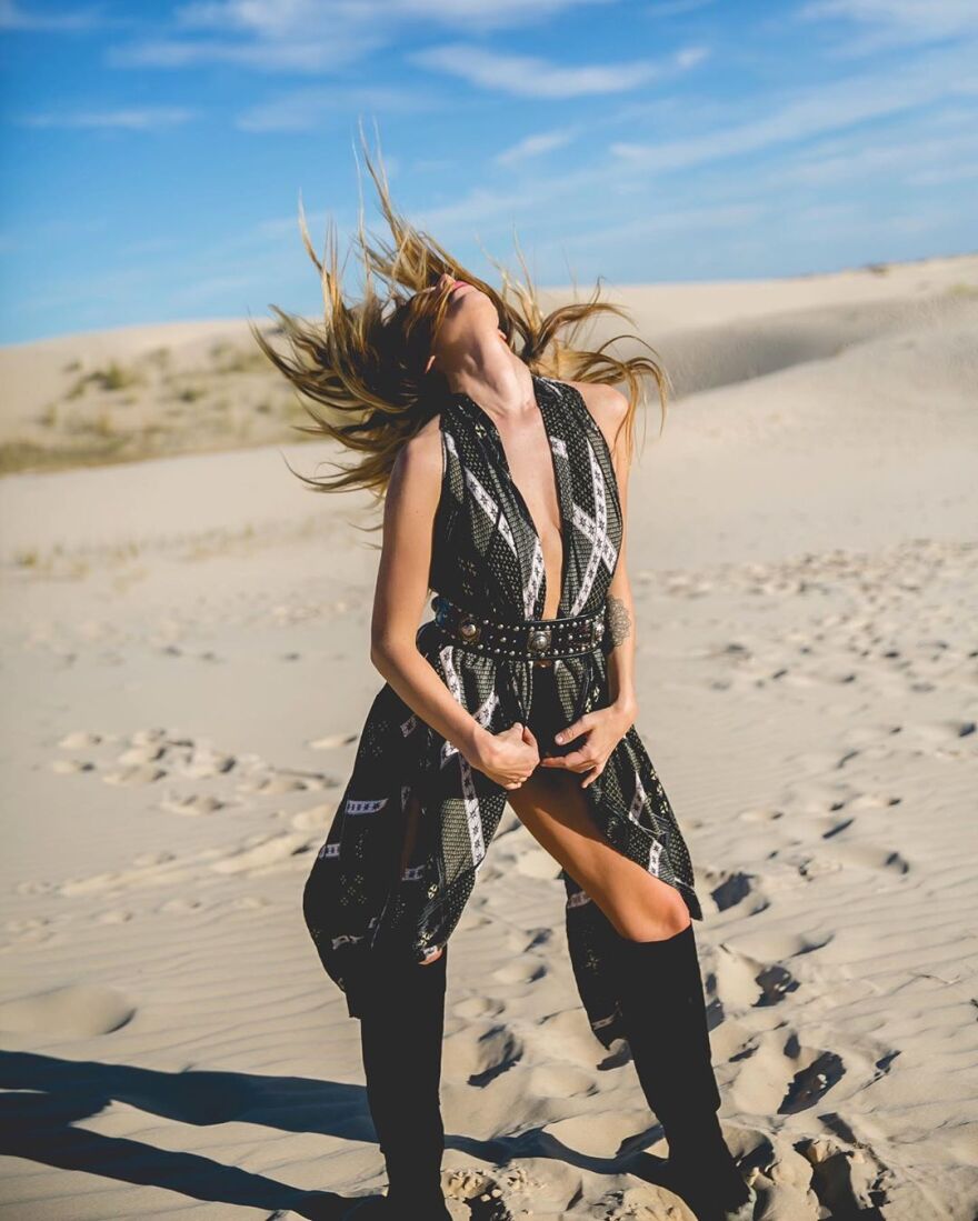 Σκοτώθηκε σε τροχαίο η τραγουδίστρια Kylie Rae Harris