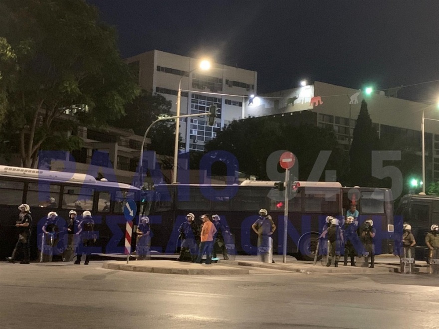 ΔΕΘ 2019: Ισχυρές αστυνομικές δυνάμεις έξω από το ΑΠΘ - Βίντεο και φωτογραφίες