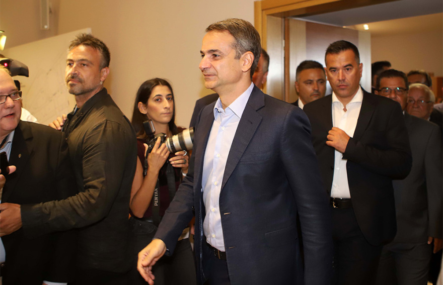 Στην ΔΕΘ ο Μητσοτάκης: Η βόλτα στα περίπτερα και η επίδειξη από στελέχη των Ενόπλων Δυνάμεων  