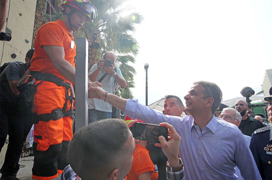 Ο Μητσοτάκης στην ΔΕΘ: H επίδειξη από τις ειδικές δυνάμεις, το «Paradise City», ο ΠΑΟΚ, ο Αρης και ο Ηρακλής