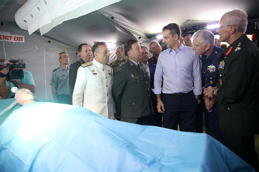 Ο Μητσοτάκης στην ΔΕΘ: H επίδειξη από τις ειδικές δυνάμεις, το «Paradise City», ο ΠΑΟΚ, ο Αρης και ο Ηρακλής