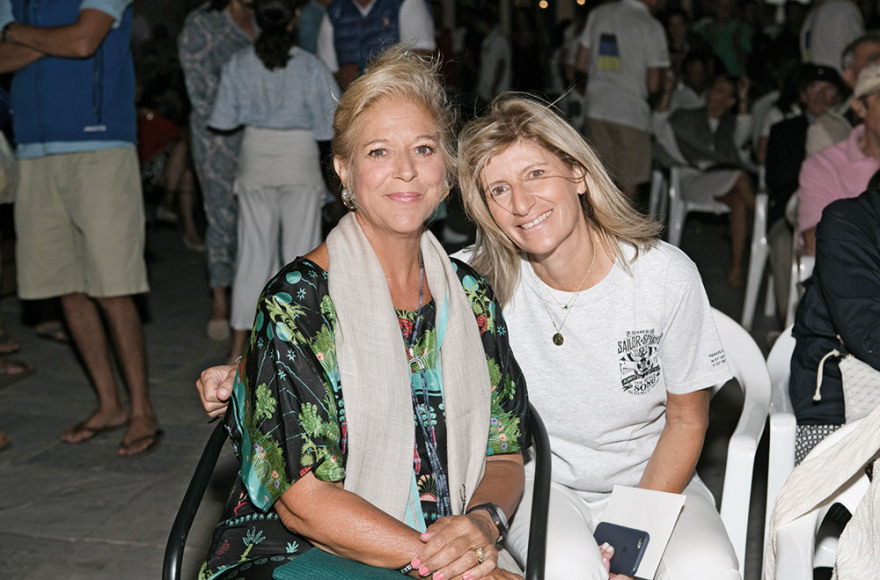 Ιστιοπλοϊκές κόντρες στο νησί των εφοπλιστών