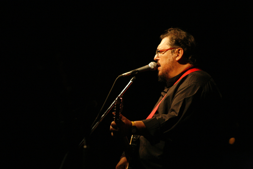 Ο «άλλος» Λαυρέντης: Η Αριστερά, η Jaguar και τα κοχύλια