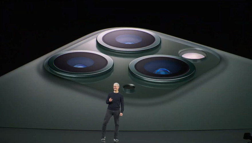 iPhone: Η Apple παρουσίασε το νέο μοντέλο - Δείτε όλα τα εντυπωσιακά χαρακτηριστικά του