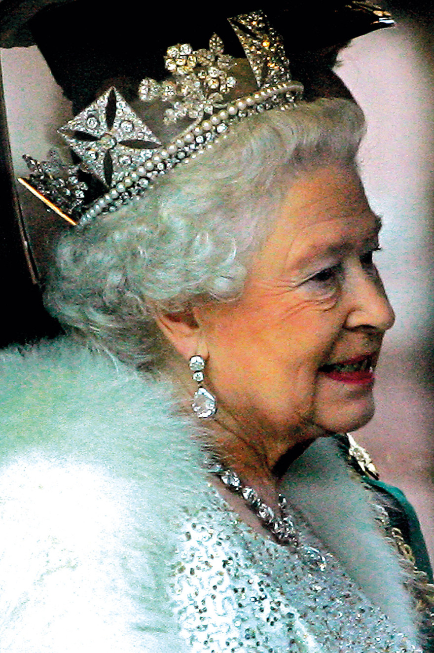 Βασιλικά κοσμήματα αμύθητης αξίας: Τα Διαμάντια του Στέμματος