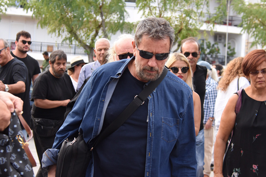 Το τελευταίο αντίο στον Λαυρέντη Μαχαιρίτσα