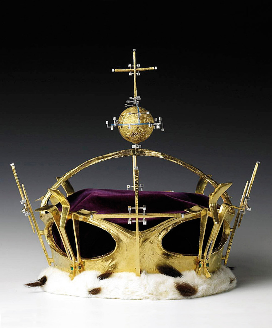 Βασιλικά κοσμήματα αμύθητης αξίας: Τα Διαμάντια του Στέμματος