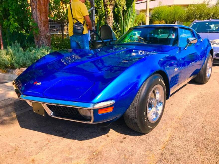 Classic Car Sunday: Τέσσερα εκατομμύρια ευρώ στον... πεζόδρομο