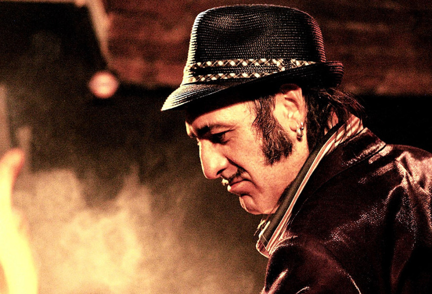 Ο Βάσκος με το ναπολιτάνικο πάθος: Tonino Carotone, Mondo Difficile