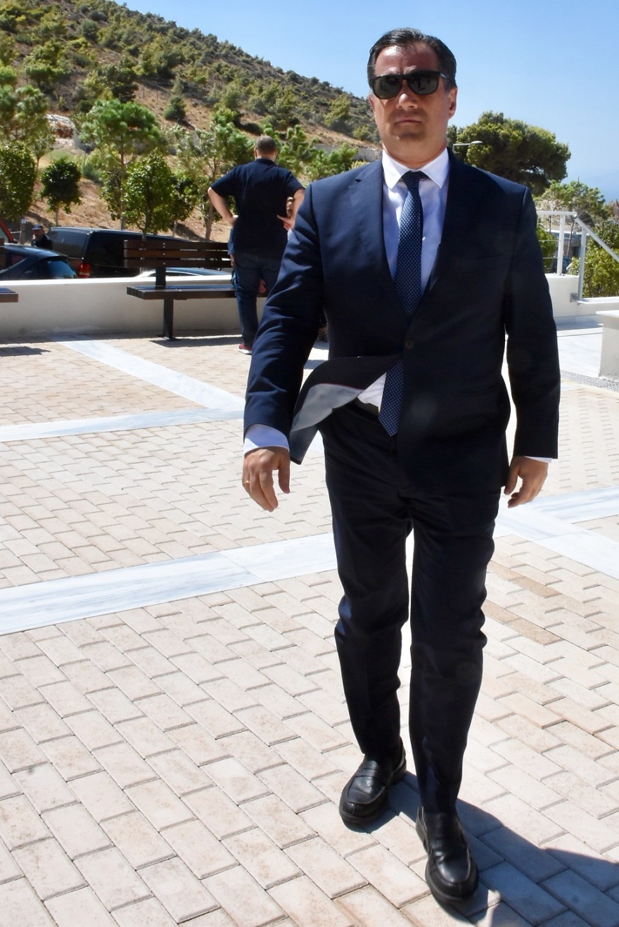 Δημήτρης Ρίζος: Οικογένεια, φίλοι και συνεργάτες στο «τελευταίο αντίο»