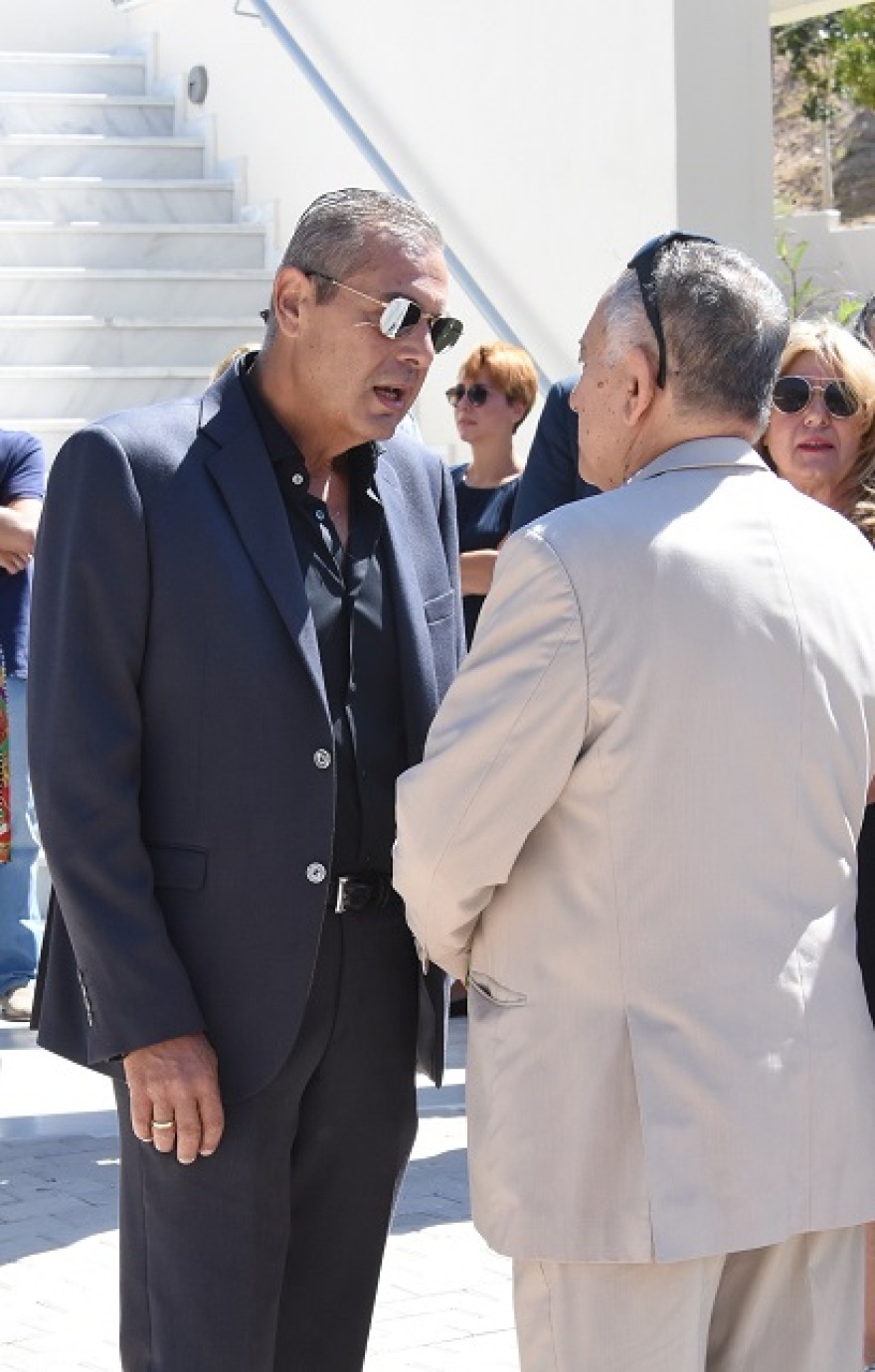 Δημήτρης Ρίζος: Οικογένεια, φίλοι και συνεργάτες στο «τελευταίο αντίο»