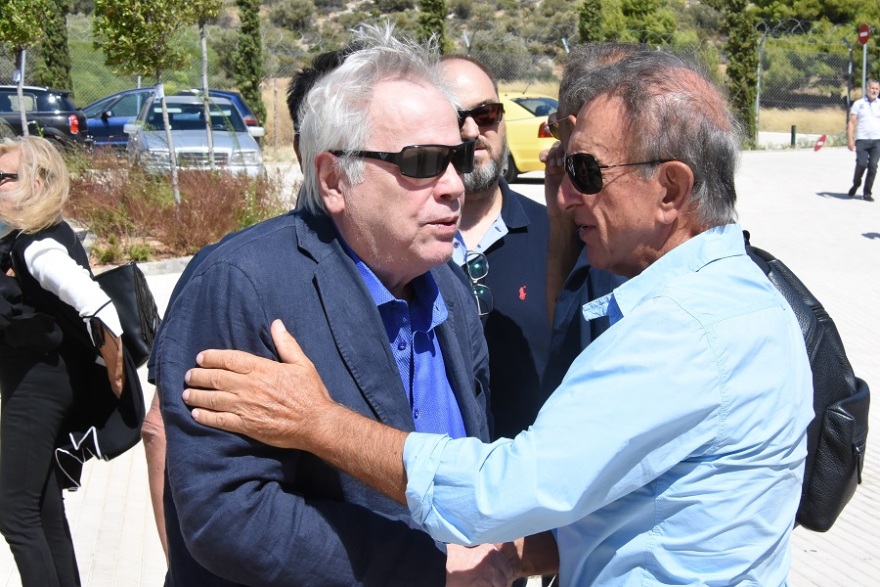 Δημήτρης Ρίζος: Οικογένεια, φίλοι και συνεργάτες στο «τελευταίο αντίο»