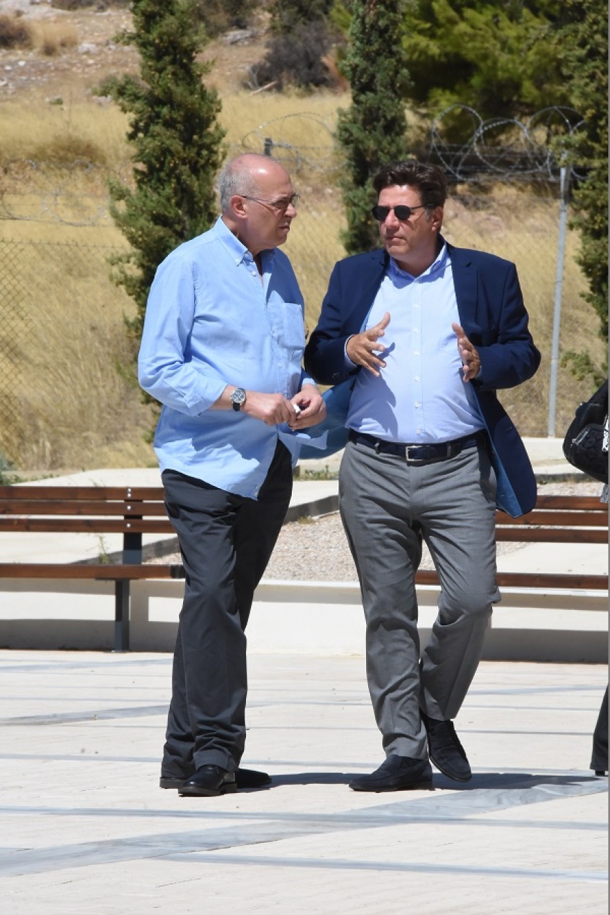 Δημήτρης Ρίζος: Οικογένεια, φίλοι και συνεργάτες στο «τελευταίο αντίο»