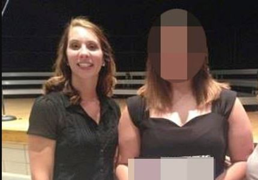 Δασκάλα έκανε 8 φορές σεξ με μαθητή της, μέσα στο σχολείο! 