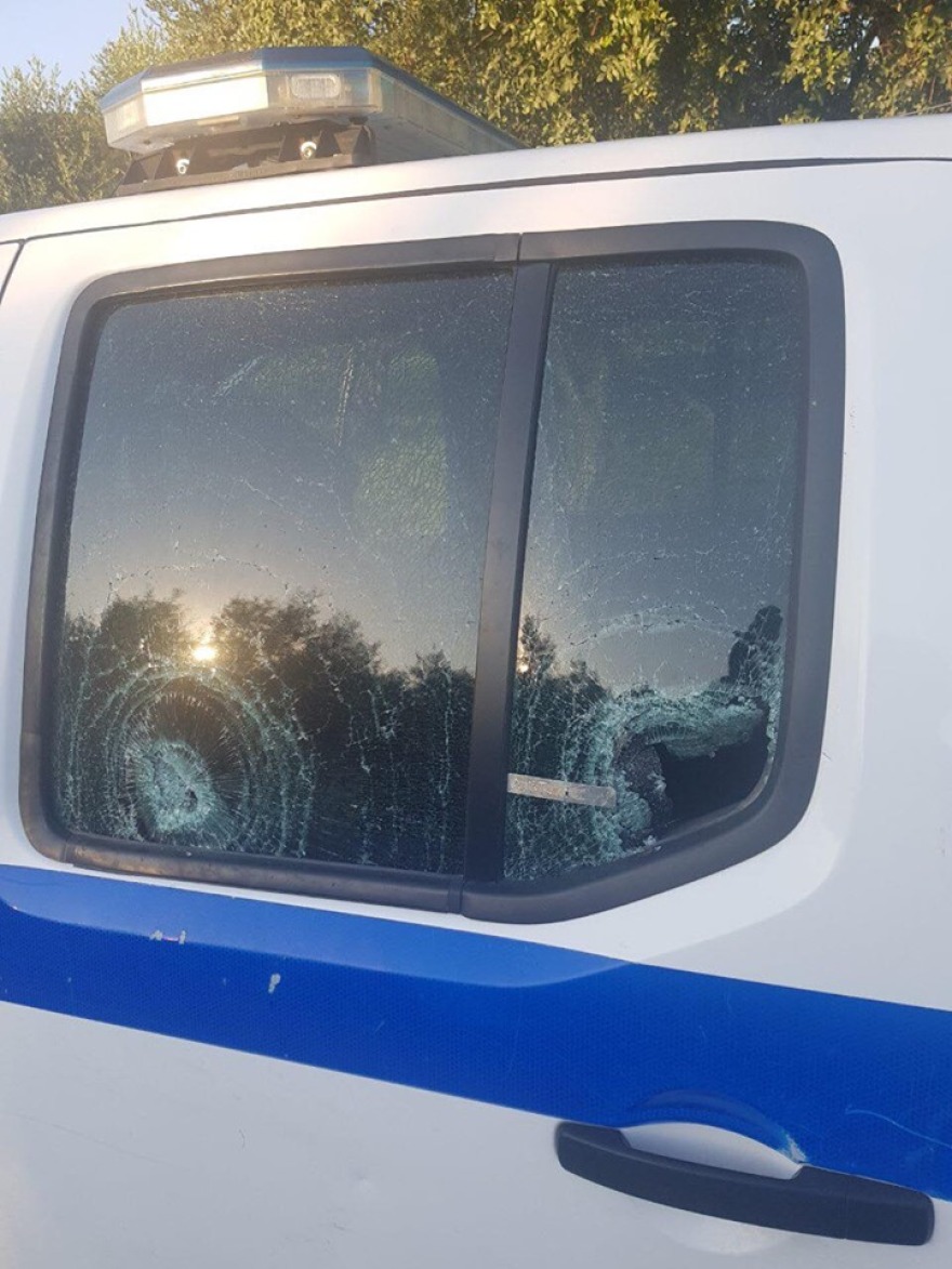 Κως: Βαριές «καμπάνες» σε επτά Αφρικανούς που μεθυσμένοι προκάλεσαν άγριο επεισόδιο σε hot spot