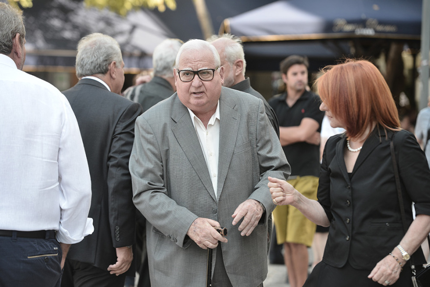 Το τελευταίο «αντίο» στον Αντώνη Λιβάνη 