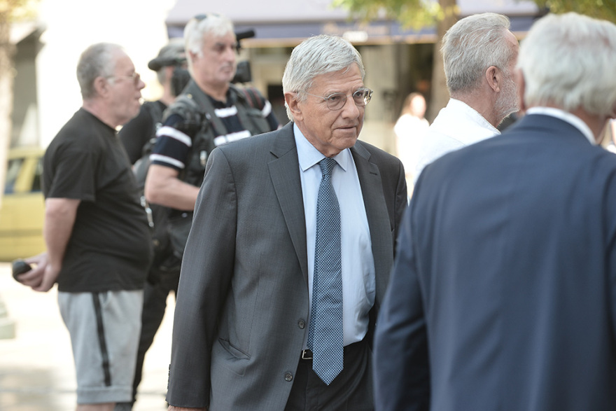 Το τελευταίο «αντίο» στον Αντώνη Λιβάνη 