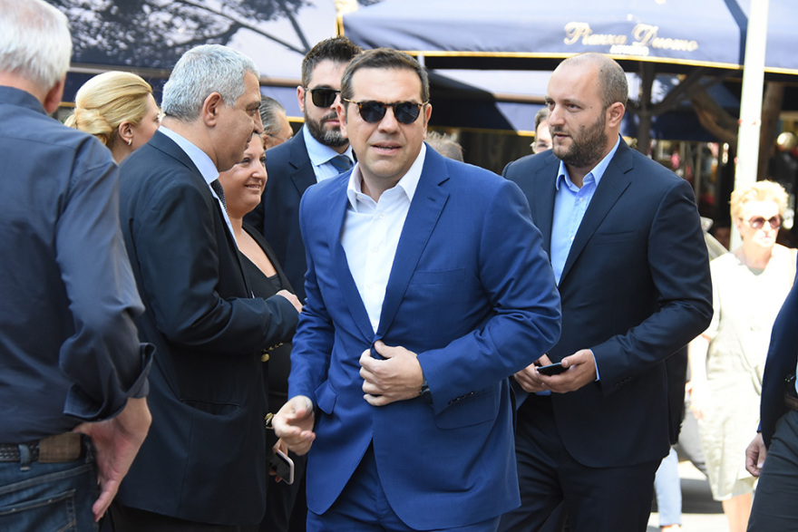 Το τελευταίο «αντίο» στον Αντώνη Λιβάνη 