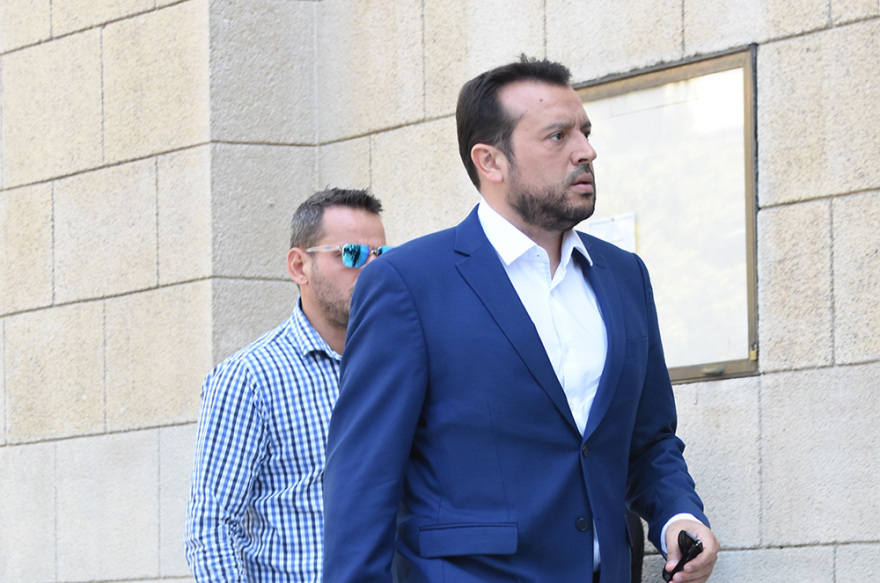 Το τελευταίο «αντίο» στον Αντώνη Λιβάνη 