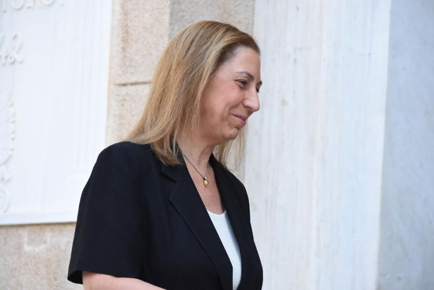 Το τελευταίο «αντίο» στον Αντώνη Λιβάνη 