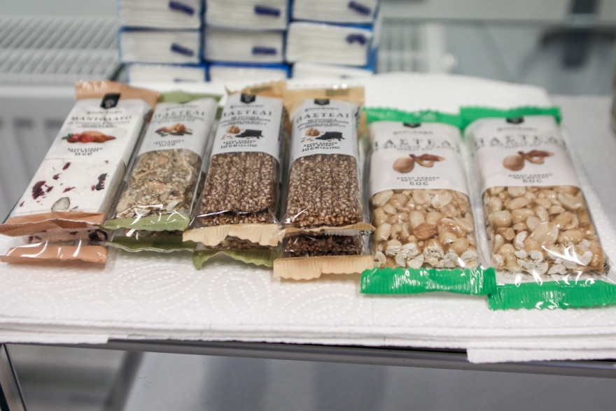 Στα Τρίκαλα η πρώτη «βιοκαντίνα» σε δημοτικό σχολείο με σάντουιτς ολικής και φρέσκα φρούτα