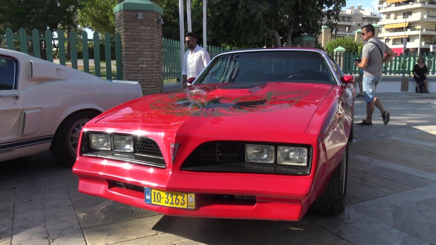 Alimos Classic Car Sunday: Υπερθέαμα σε τέσσερις τροχούς