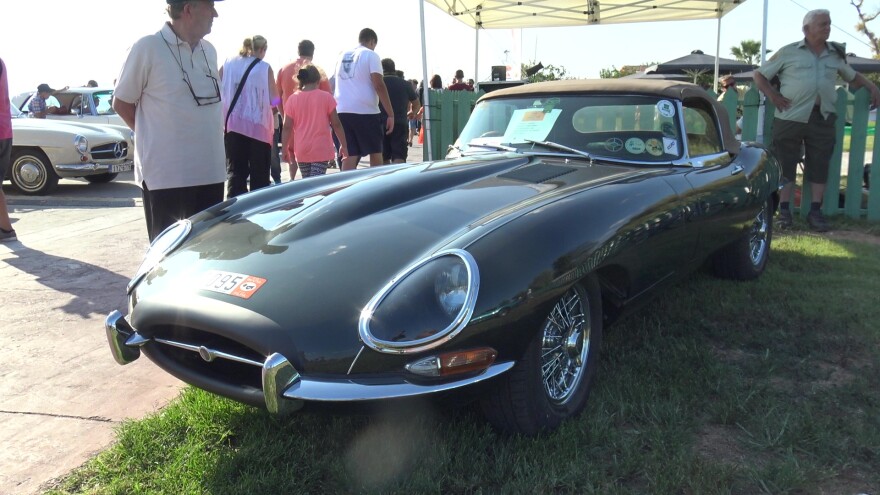 Alimos Classic Car Sunday: Υπερθέαμα σε τέσσερις τροχούς