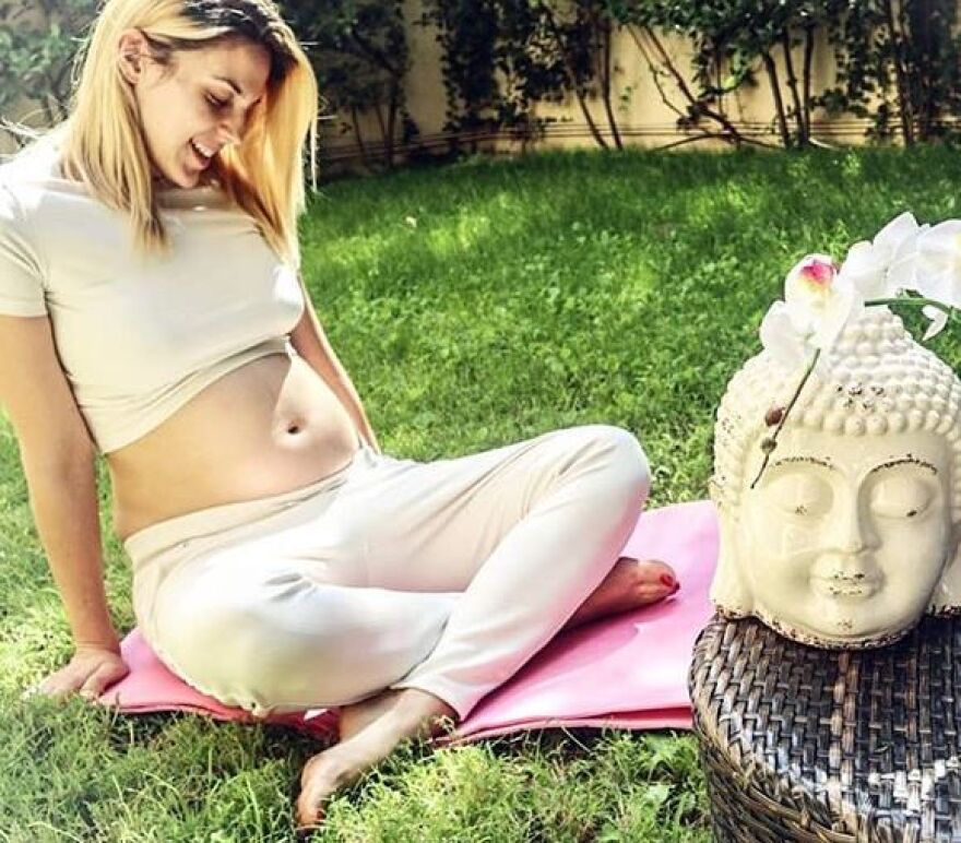 H Μαντώ Γαστεράτου αποκάλυψε το φύλο του μωρού που περιμένει