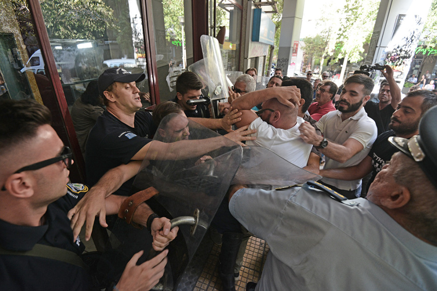 Με παρέμβαση Άδωνι Γεωργιάδη σταμάτησε πλειστηριασμός πρώτης κατοικίας