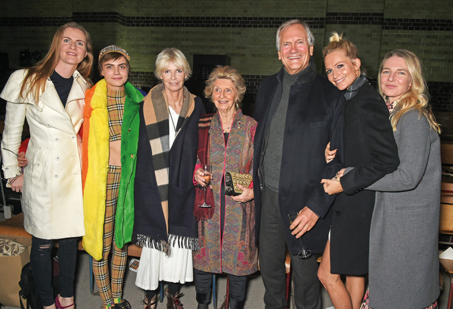 Κάρα Ντελεβίν: Μια «διαφορετική» νεράιδα 