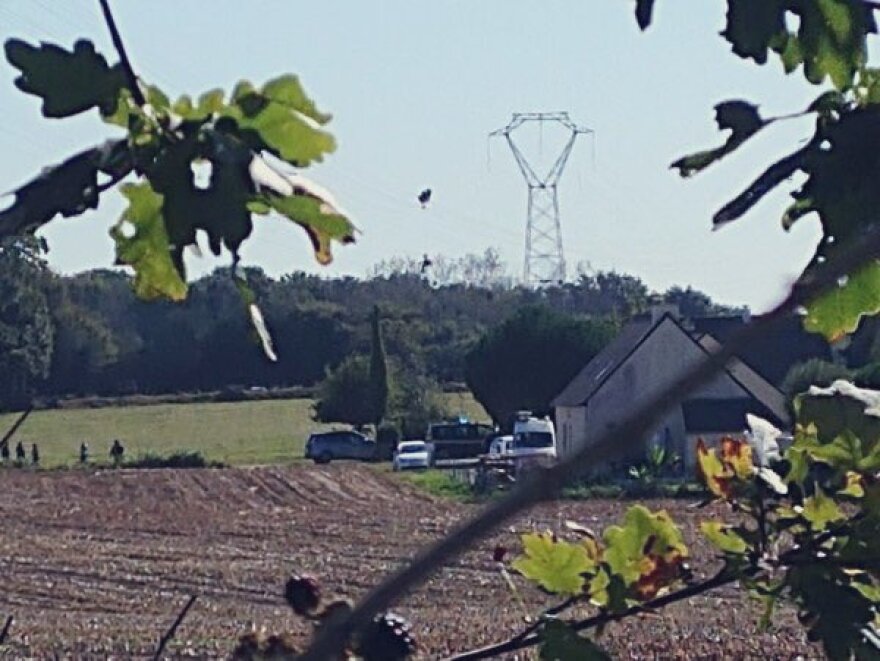 Βελγικό F-16 συνετρίβη στη Γαλλία - Ο πιλότος «πιάστηκε» σε καλώδια υψηλής τάσης