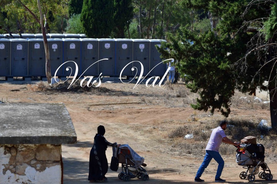 Στη δομή φιλοξενίας Κορίνθου 214 αλλοδαποί από τα υπό κατάληψη κτίρια της Αχαρνών