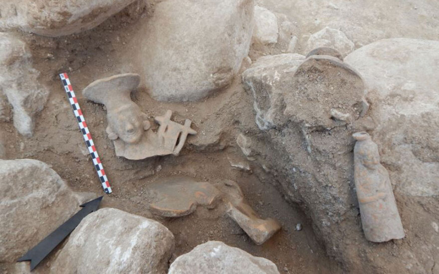 Φλώρινα: Στο φως σπουδαία ευρήματα - Τι βρέθηκε σε 209 τάφους