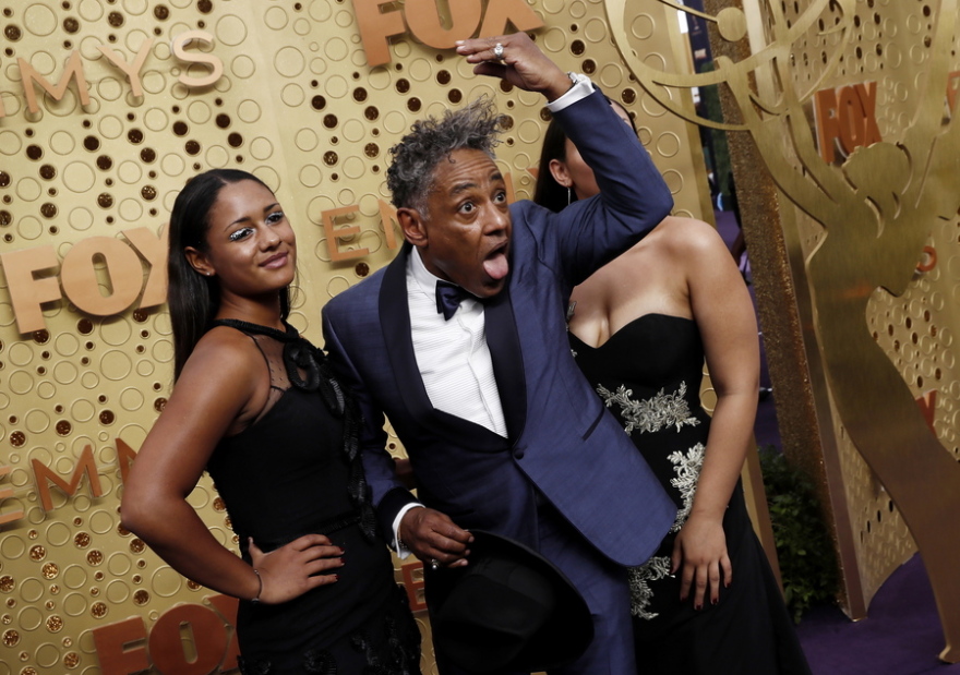 Emmy Awards -Οι υποψηφιότητες: Λαμπερές παρουσίες, πανάκριβες τουαλέτες και χλιδή