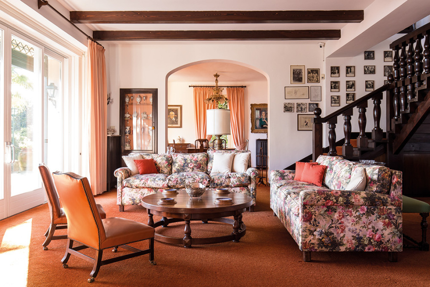 Ντονατέλα Βερσάτσε: Αγόρασε έπαυλη στη λίμνη των διασήμων