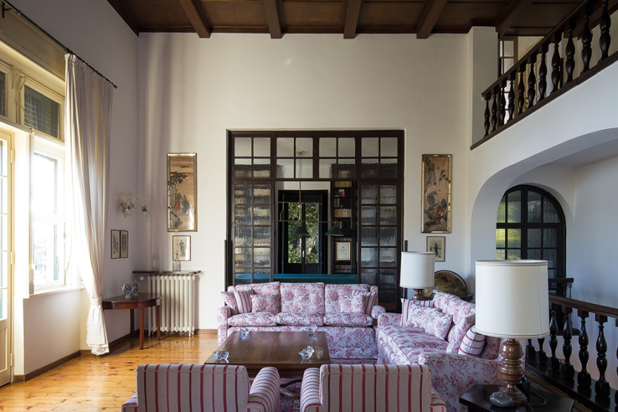 Ντονατέλα Βερσάτσε: Αγόρασε έπαυλη στη λίμνη των διασήμων