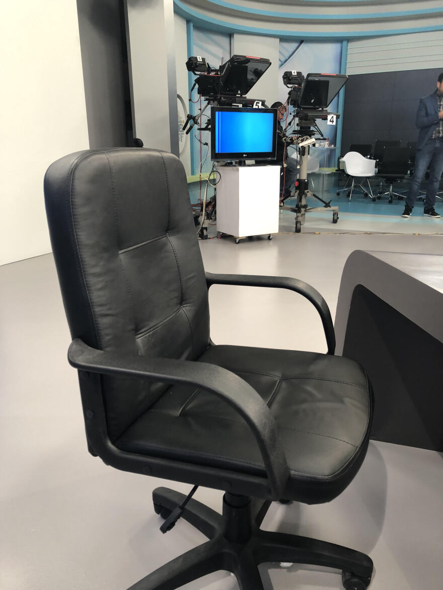 Στον Ant1 άλλαξαν καρέκλες μετά την... «τούμπα» του Γιώργου Παπαδάκη