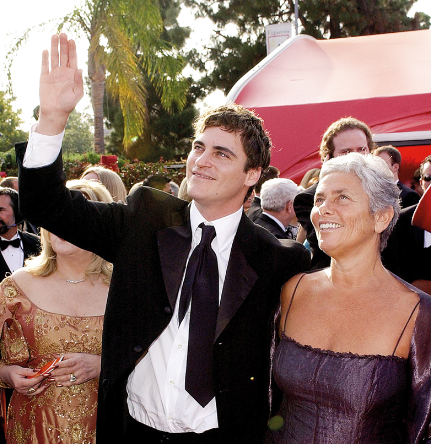 Χοακίν Φίνιξ: Τo σκοτεινό πρόσωπο του Τζόκερ 