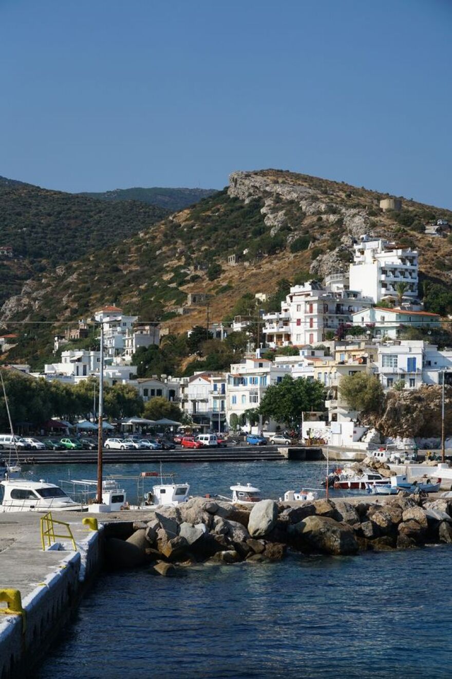 «Daily Mirror» για Ικαρία: Εκεί όπου οι κάτοικοι ζουν αιώνια 