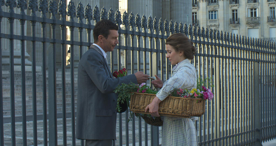 O Μανούσος Μανουσάκης επιστρέφει στην τηλεόραση με το «Κόκκινο Ποτάμι» 