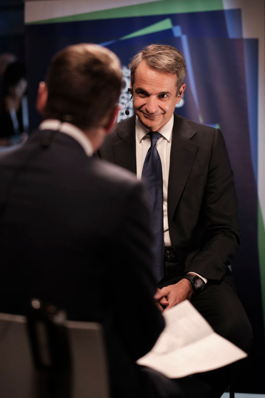 Μητσοτάκης στο Bloomberg: Έθεσα στον Ερντογάν το θέμα του προσφυγικού