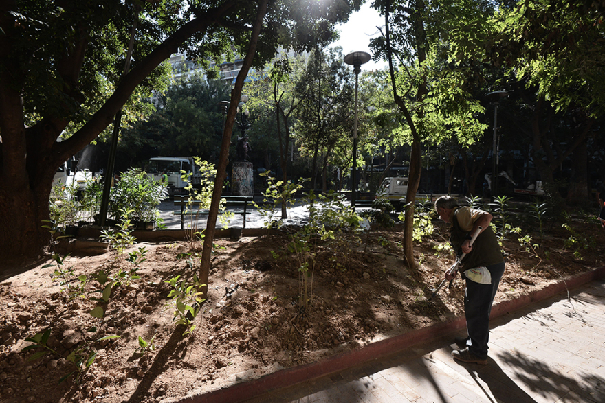 Ξεκίνησε η ανάπλαση στην πλατεία Εξαρχείων - Τι περιλαμβάνει 