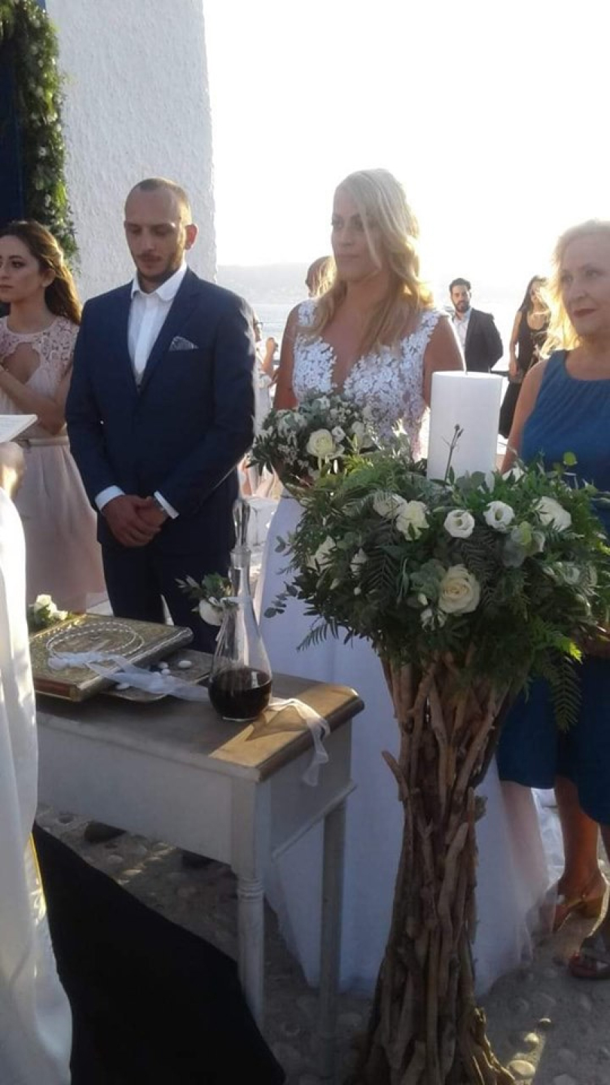 Η κόρη του ηθοποιού Ανέστη Βλάχου παντρεύτηκε τον αγαπημένο της