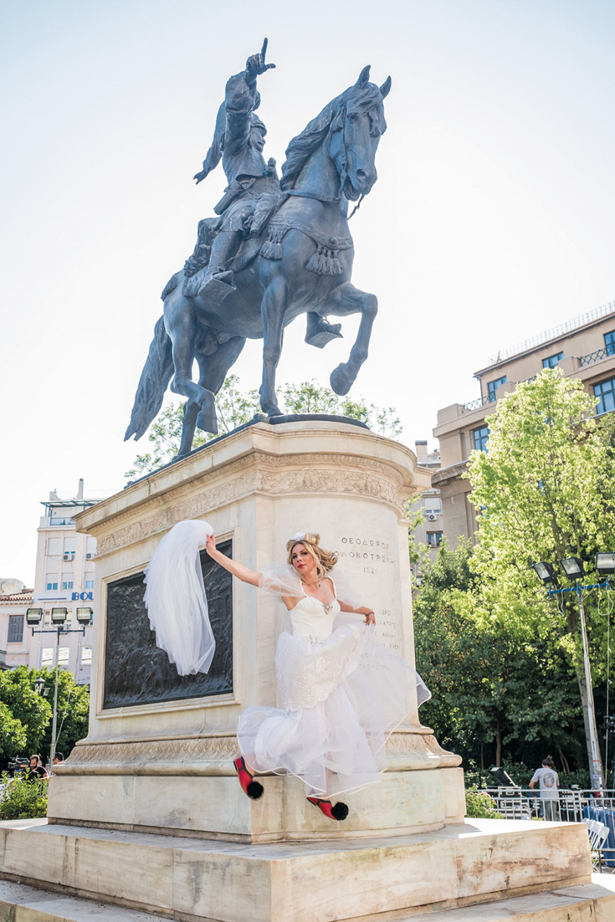 Σμαράγδα Καρύδη: Ντύνεται νύφη τον Οκτώβριο